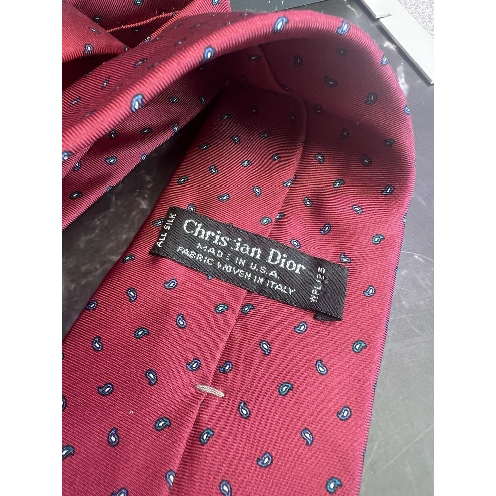 Vintage CHRISTIAN DIOR Red Geometric Silk Tie Designer Necktie Made In Italy - Picture 4 of 4